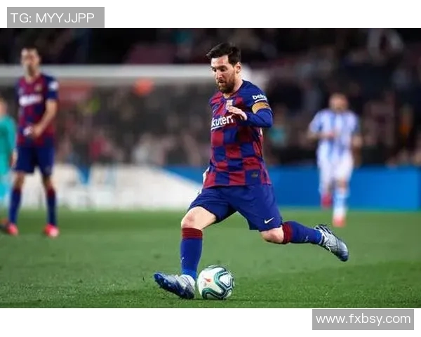 当今足球巨星风采:梅西C罗引领新一代球员崛起的全球足坛格局