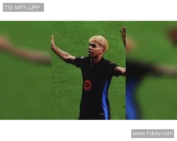 聚焦绿茵传奇从球场到银幕探寻足球球星电影背后的热血与梦想